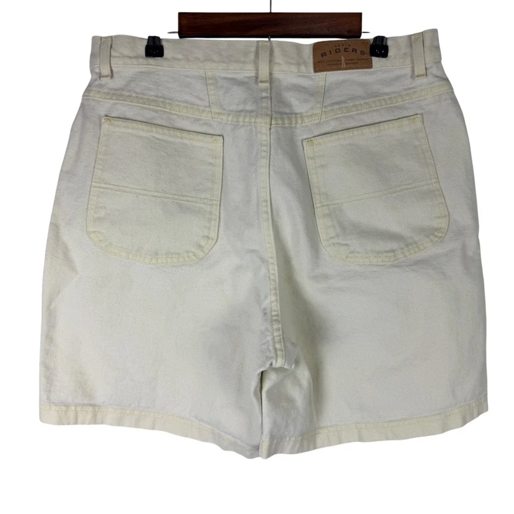 Riders by Lee Women's 18M Vintage‎ High Waisted Denim Shorts Cream Yellow